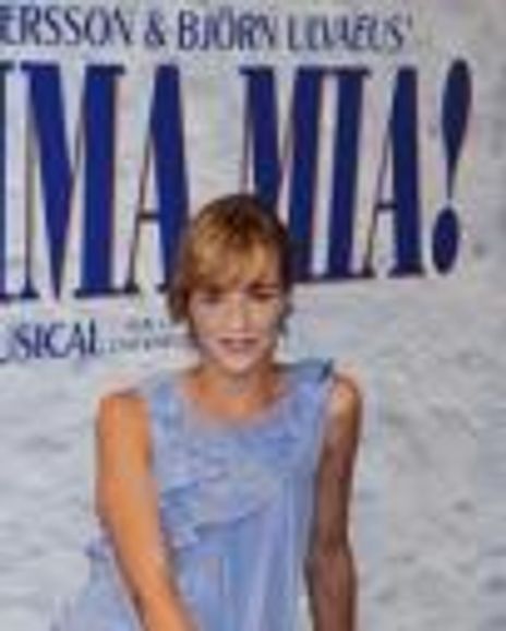 Alejandra Llorente Headshot