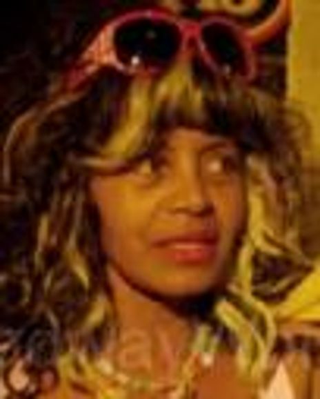 Regina Dos Santos Headshot