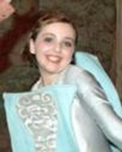 Julia Mitchell Headshot