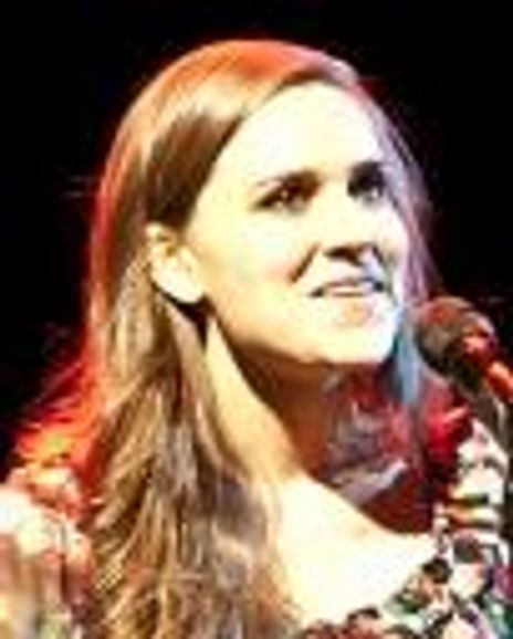 Samantha Martin Headshot