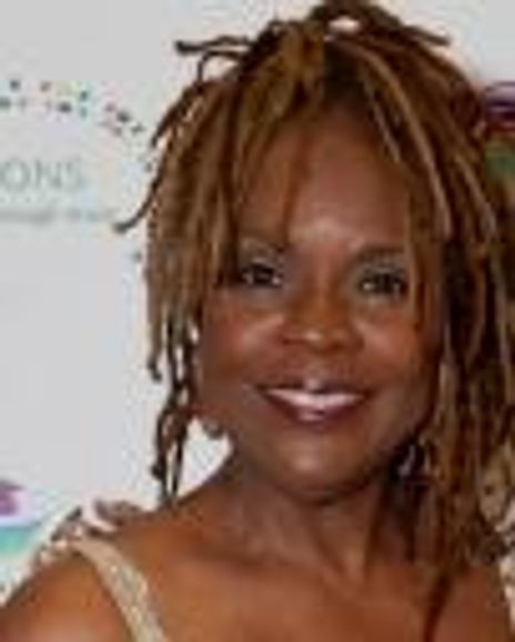 Thelma Houston Headshot