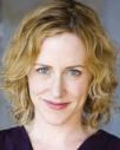 Sarah Agnew Headshot