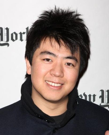 Lang Lang Headshot