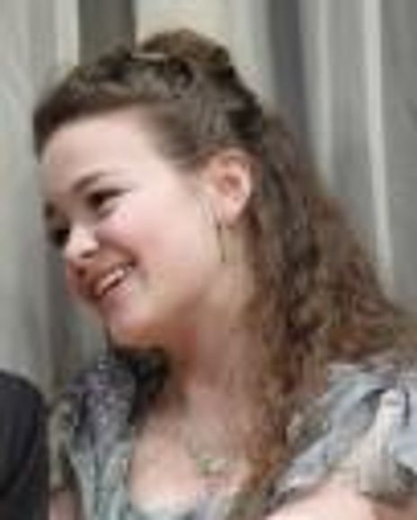 Madeline Ruskin Headshot