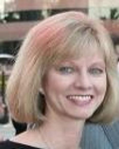 Sandy Segerstrom Daniels Headshot