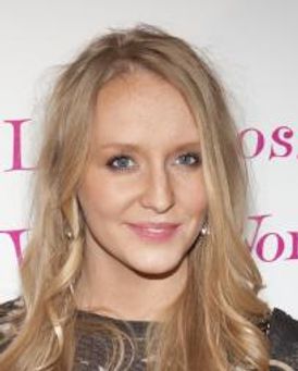 Annie Starke Headshot