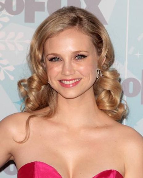 Fiona Gubelmann Headshot