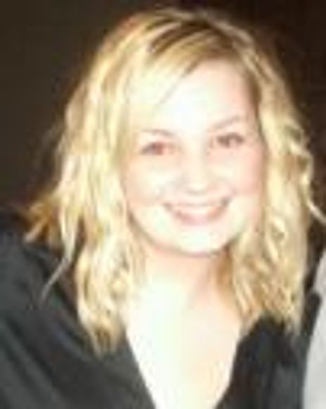 Angie Shriner Headshot