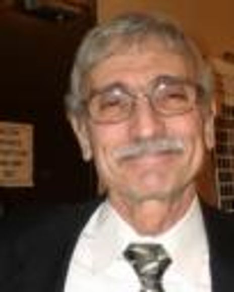 Larry Bundschu Headshot