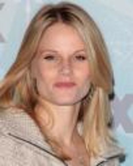 Joelle Carter Headshot