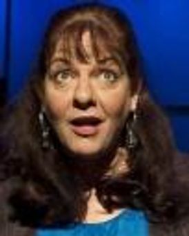 Liz Zazzi Headshot