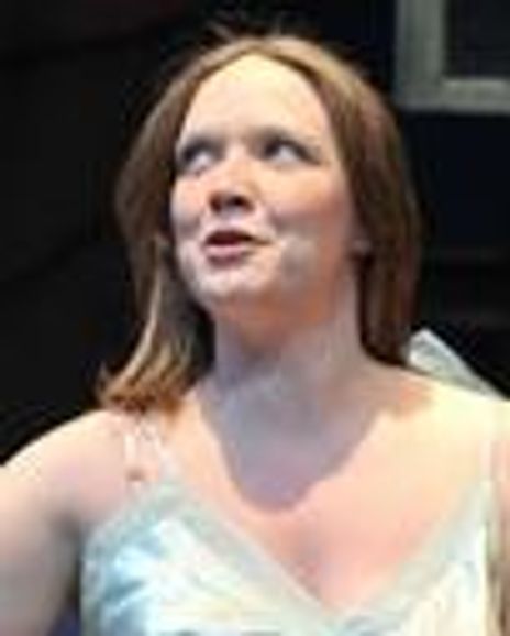 Kerrie Seymour Headshot