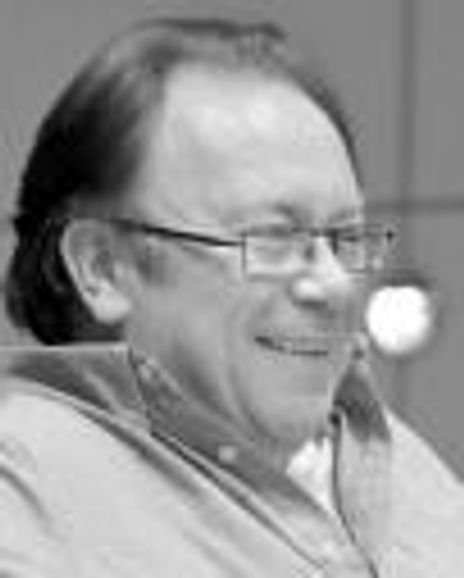 Owen Roe Headshot