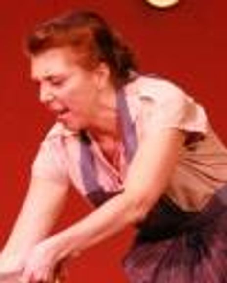 Tracy Schoster Headshot