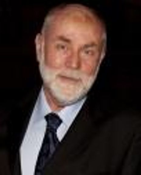 Robert David Hall Headshot
