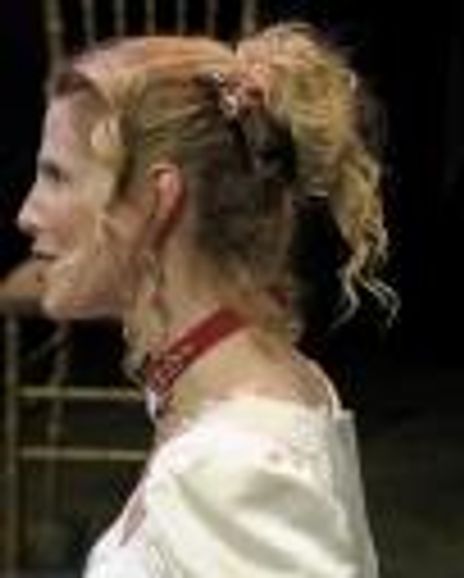 Sarah Ireland Headshot