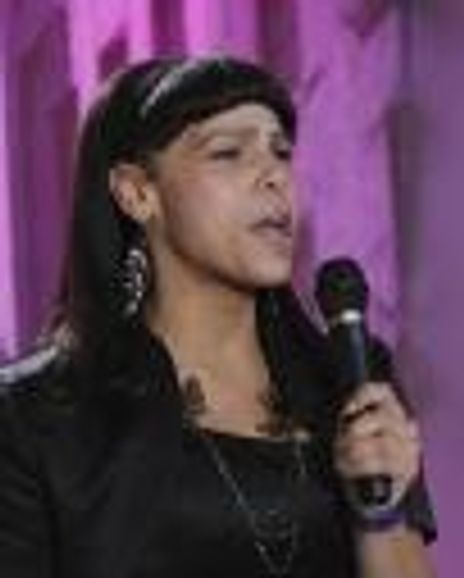 Tynisha Roches Headshot