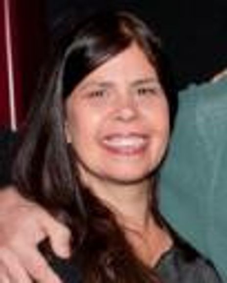 Dayle Rayfel Headshot