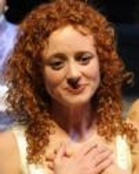 Caitlin Wise Headshot