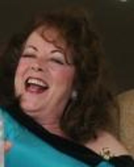 Christine Decker Headshot