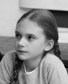 Emilia Jones Headshot