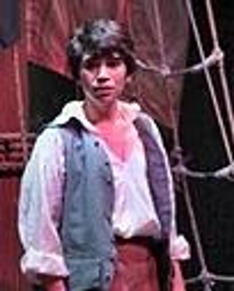 Noah E Galvin Headshot