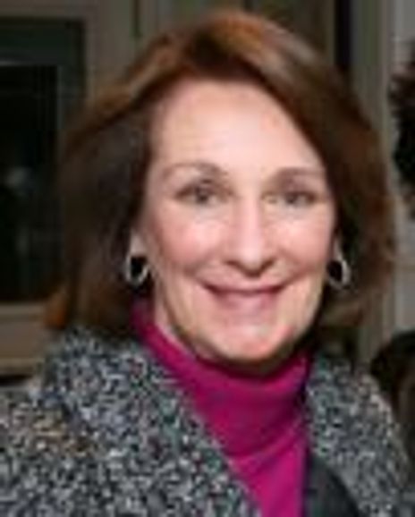 Louise Edgerton Headshot