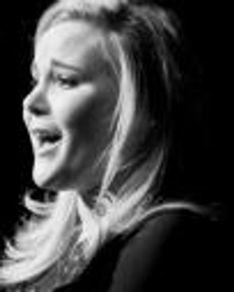 Natasha Barnes Headshot