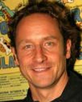 Sam Robards Headshot