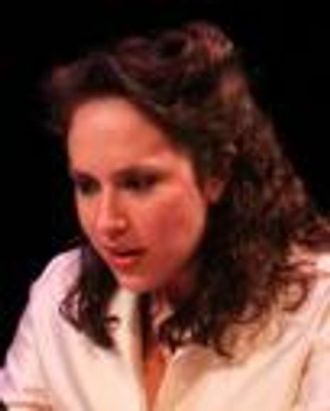 Elizabeth Lanza Headshot