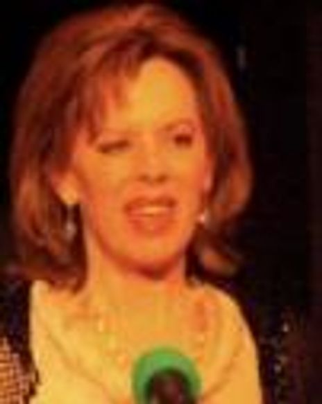 Jeanie Hacket Headshot