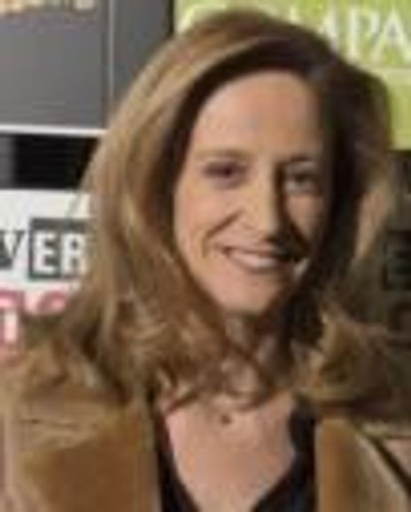 Carmen Iranburu Headshot