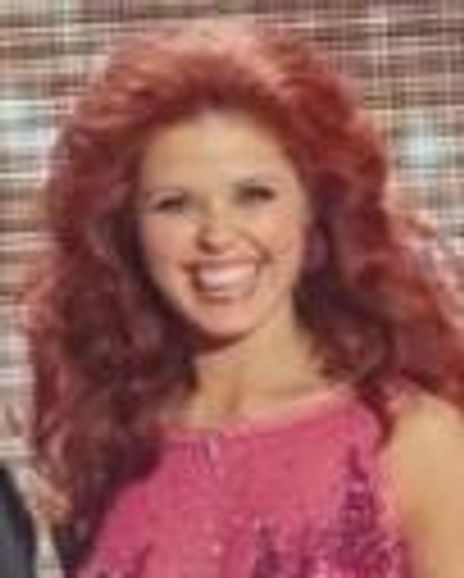 Anna Treybunskaya Headshot