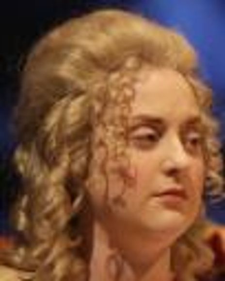 Lindsay Marie Tierce Headshot