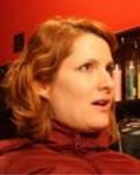 Amy Staats Headshot