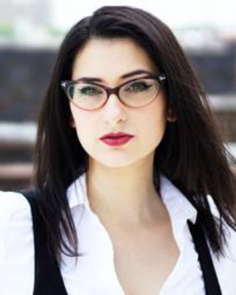 Rachel Klein Headshot