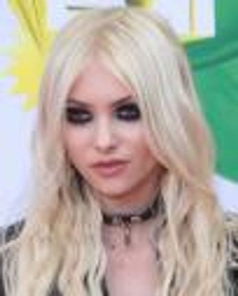 Taylor Momsen Headshot