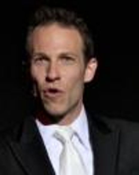 Jonathan Levit Headshot