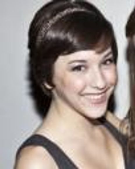 Sarah Hollands Headshot