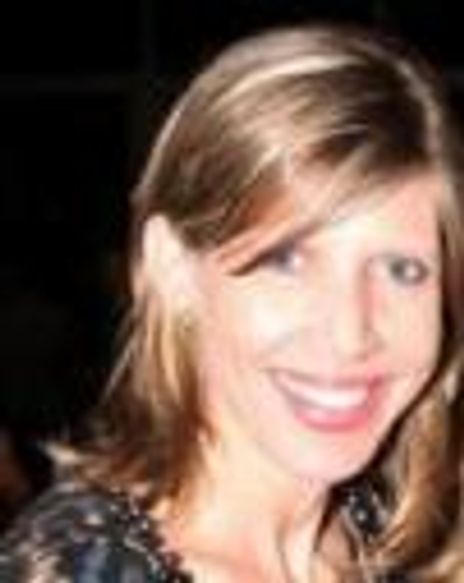 Nicola Clayton Headshot