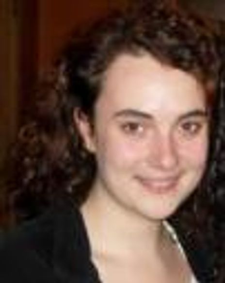 Hilary Williams Headshot