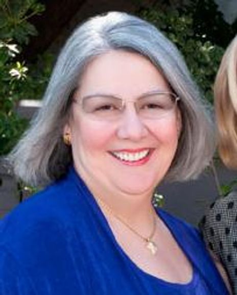 Darlene Shiley Headshot