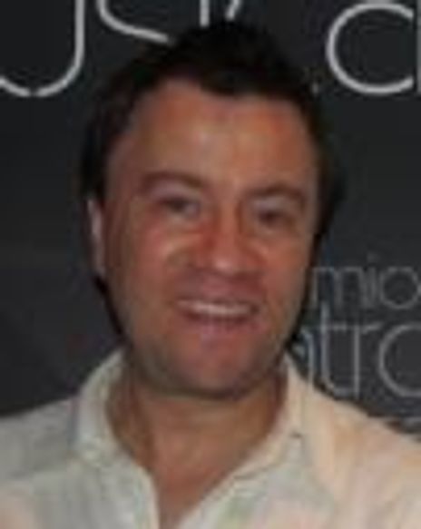 Enrique R. del Headshot