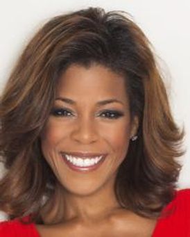 Nicole Henry Headshot