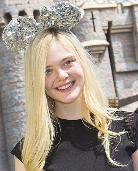 Elle Fanning Headshot