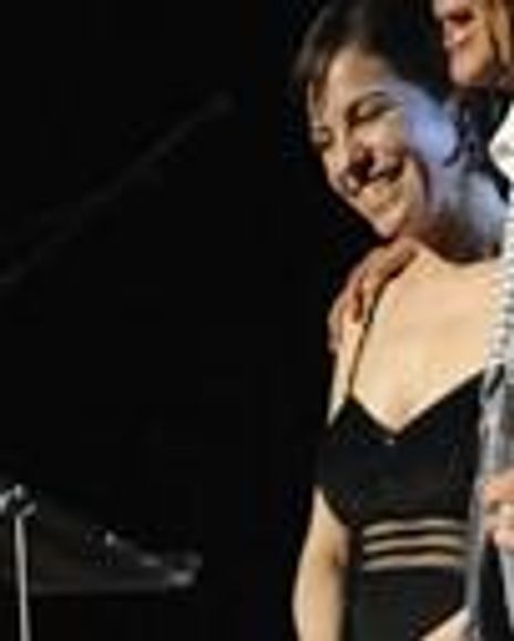 Noemi Mazoy Headshot