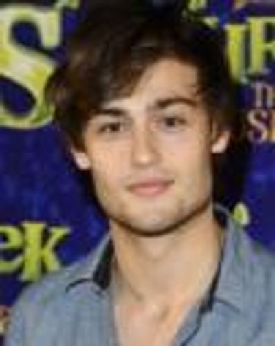Douglas Booth Headshot