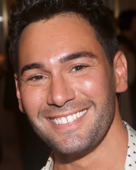Tommy Bracco Headshot