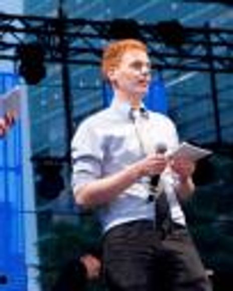 Shawn Hitchins Headshot