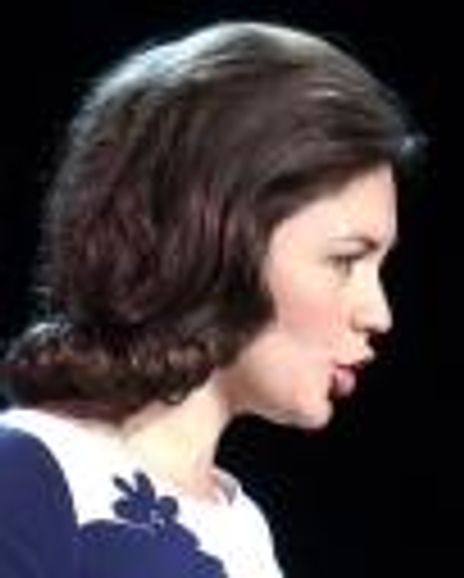 Rachel Spencer Hewitt Headshot